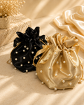 Luméa Pearl Bag – Satin Beuteltasche mit Perlen